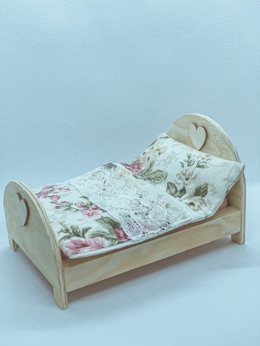 Postel srdíčková