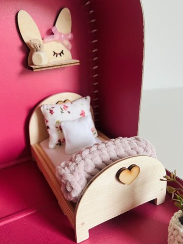 Fluffy pink