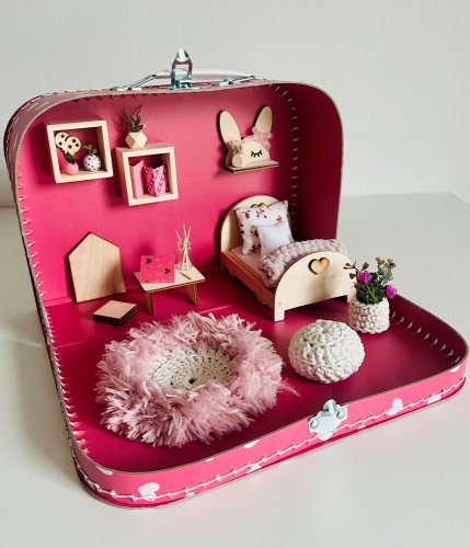 Fluffy pink